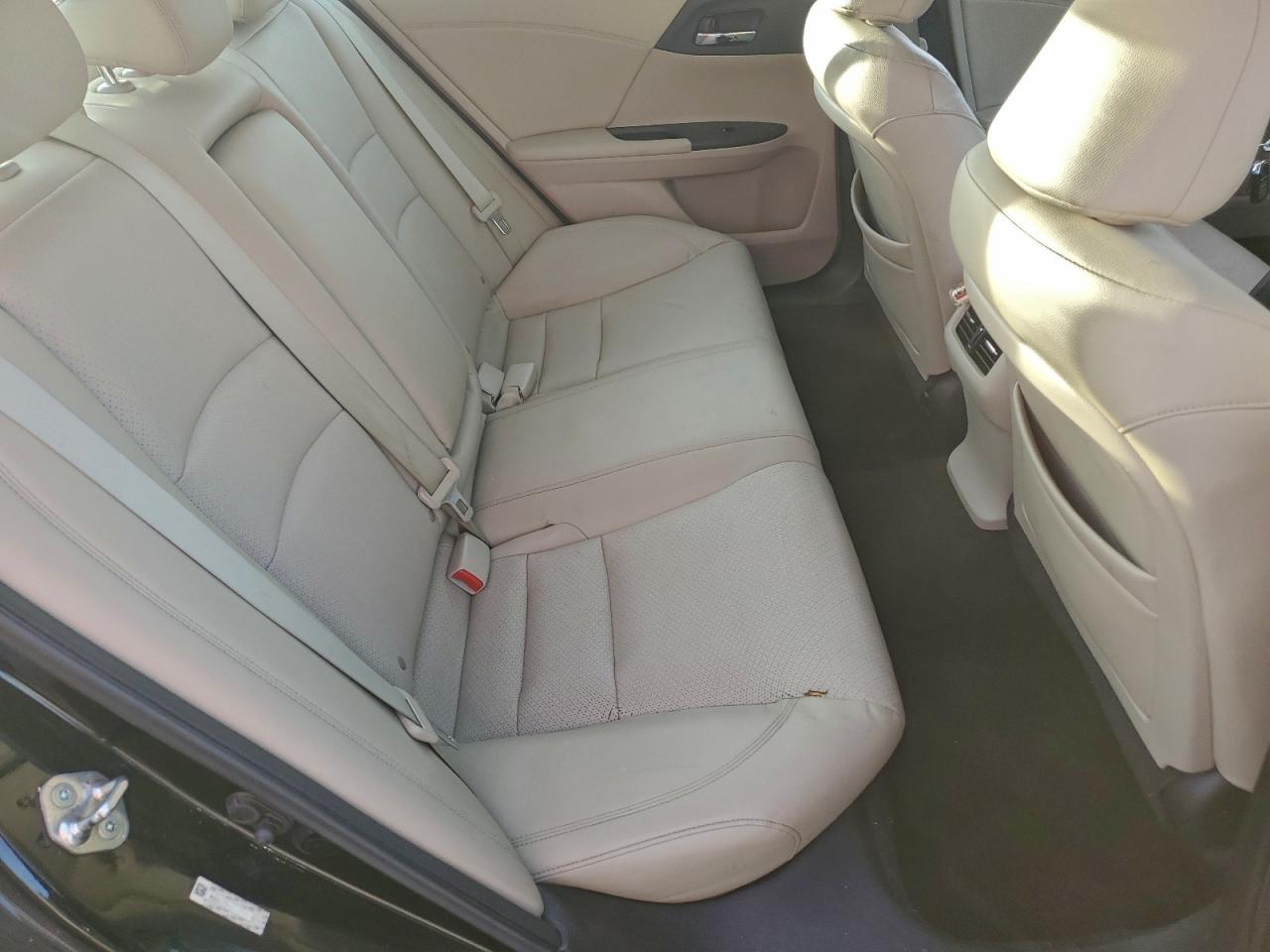 2013 HONDA ACCORD EXL photo 28