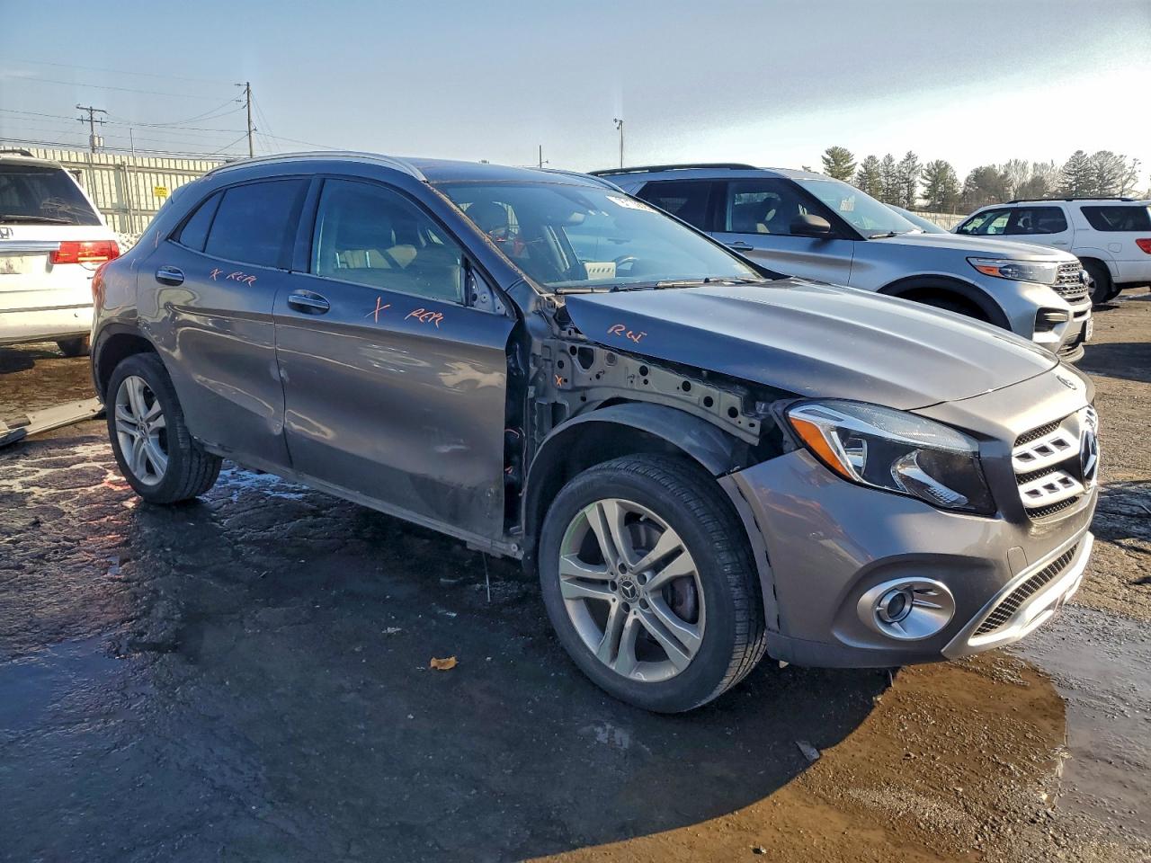 2019 MERCEDES-BENZ GLA 250 4MATIC photo 4
