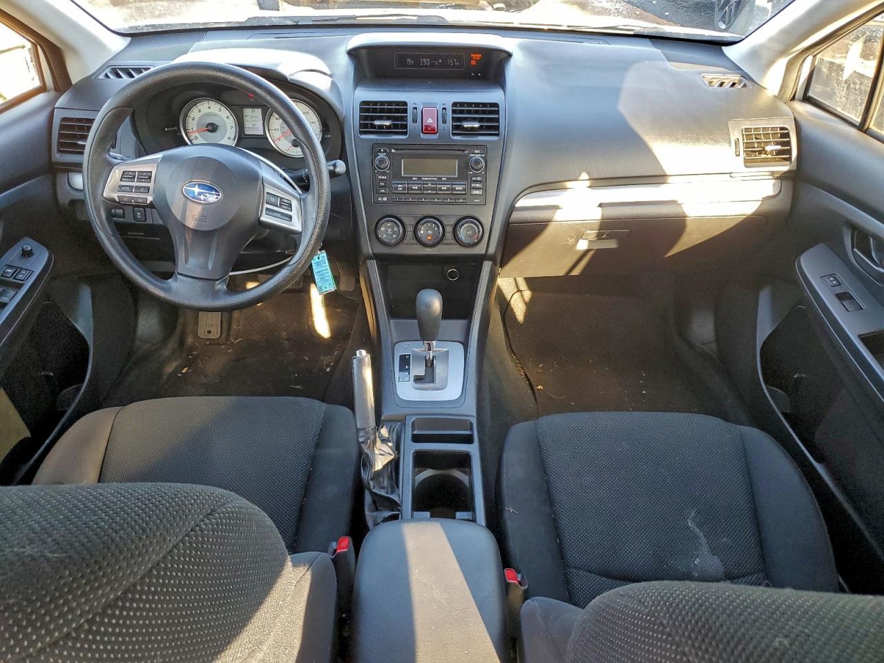 2014 SUBARU IMPREZA photo 8