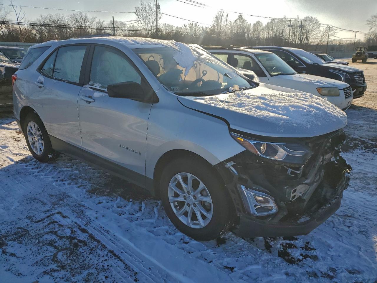 2020 CHEVROLET EQUINOX LS photo 4