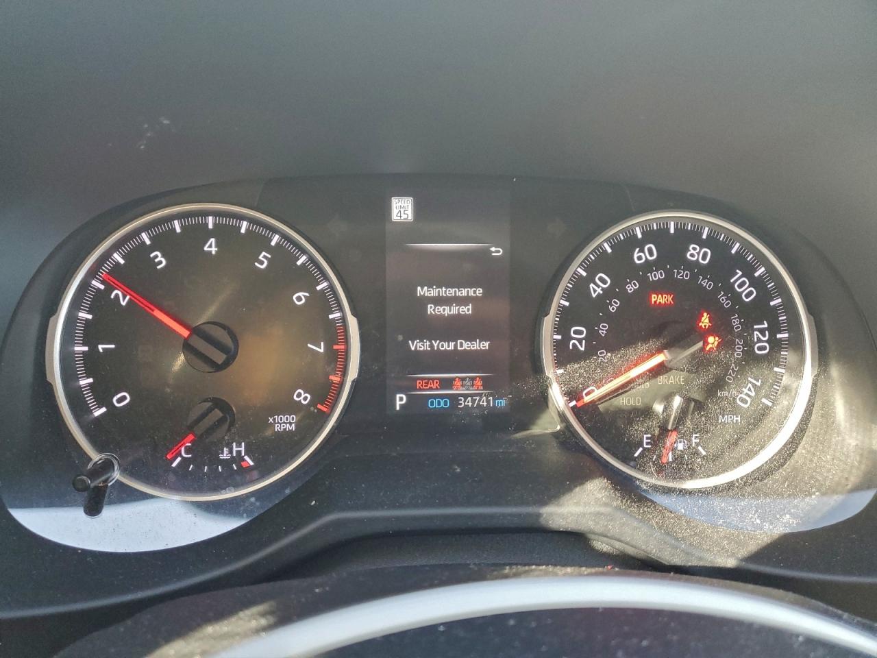 2022 TOYOTA RAV4 LE photo 9