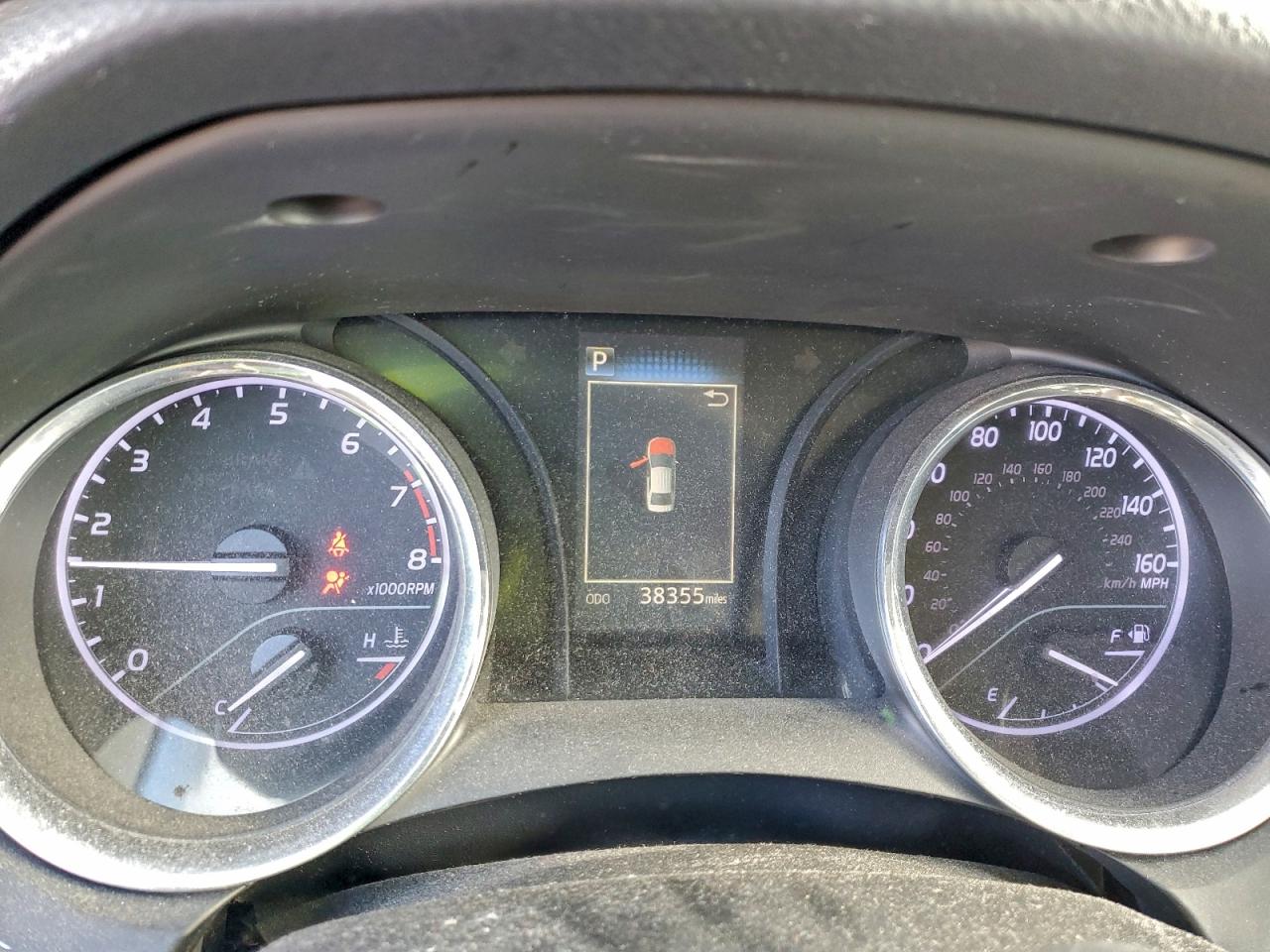 2019 TOYOTA CAMRY L photo 9