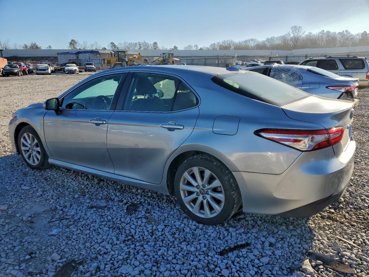 2019 TOYOTA CAMRY L photo 2