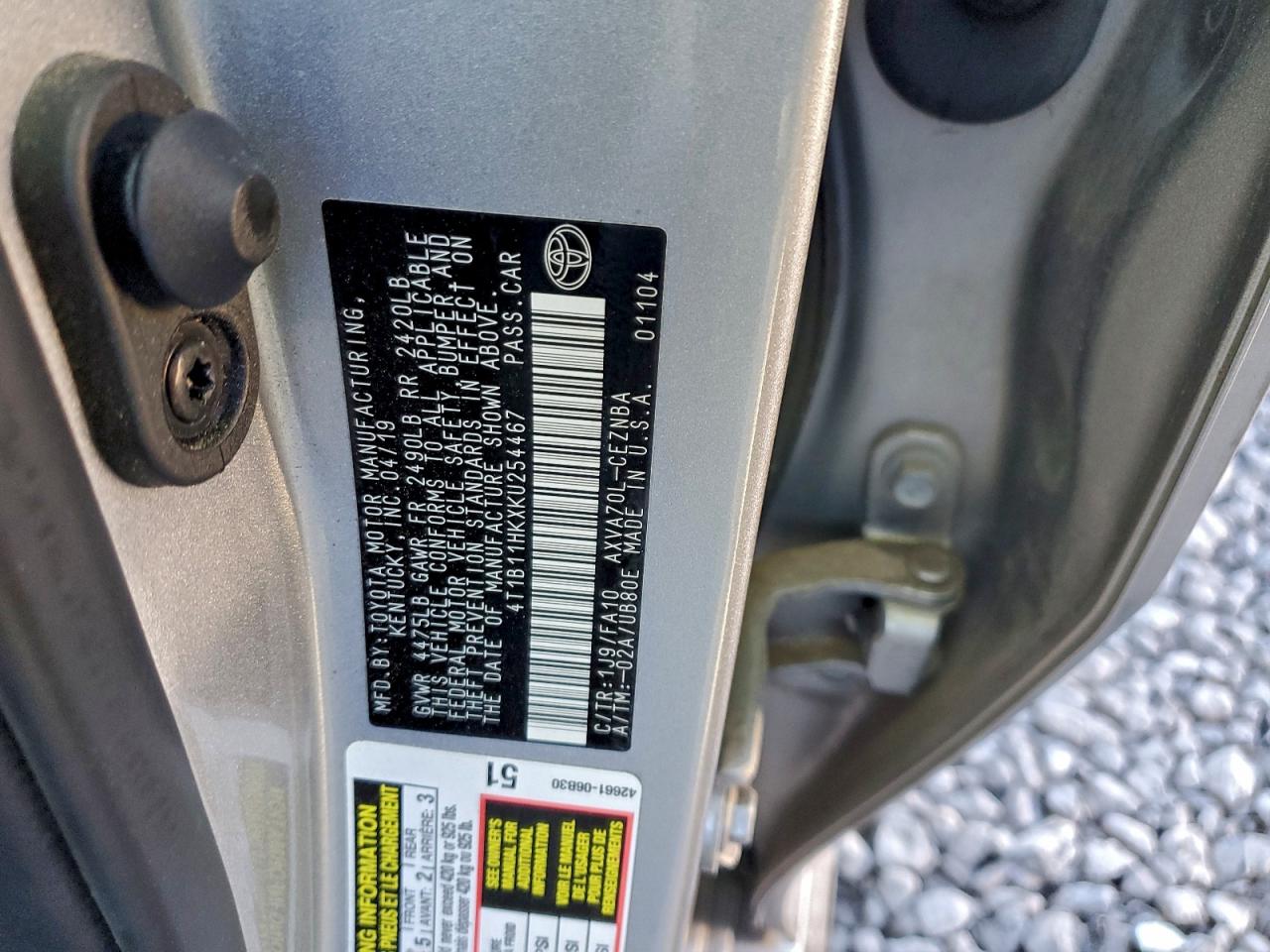 2019 TOYOTA CAMRY L photo 12
