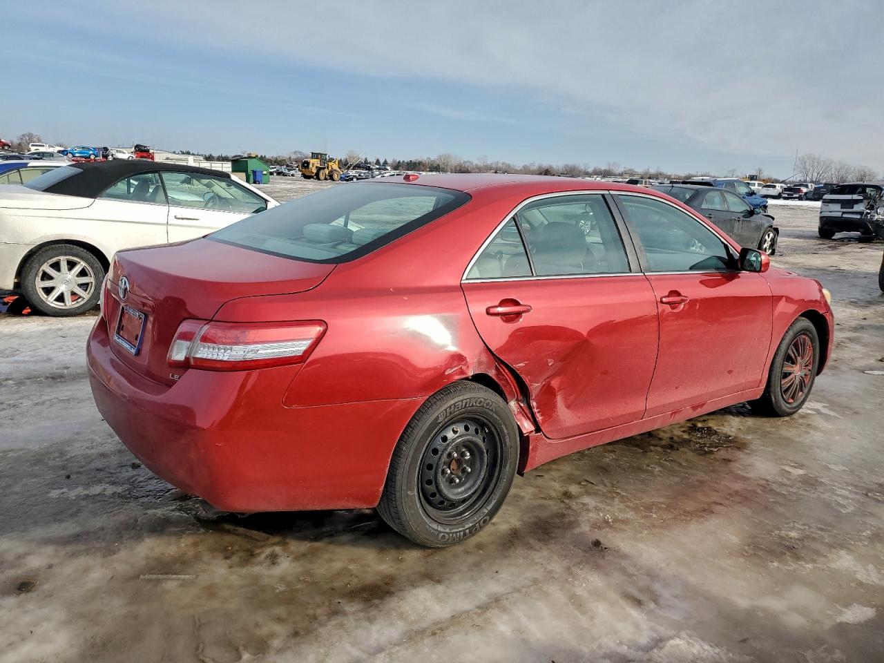 2010 TOYOTA CAMRY BASE photo 3