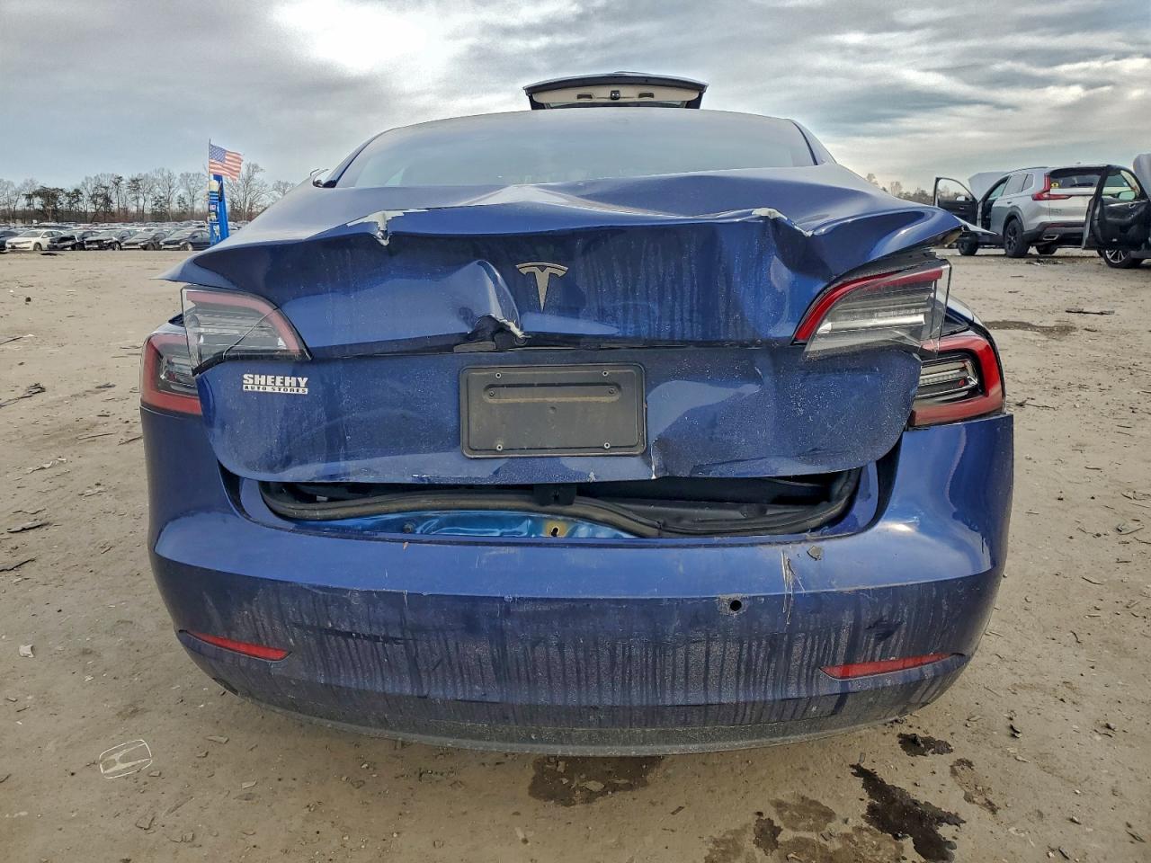 2022 TESLA MODEL 3 photo 6