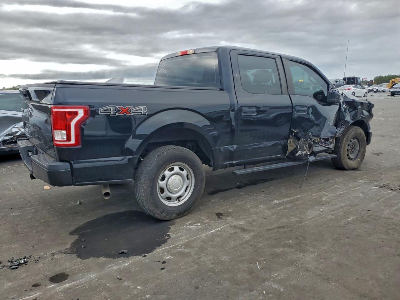 2017 FORD F150 SUPERCREW photo 3