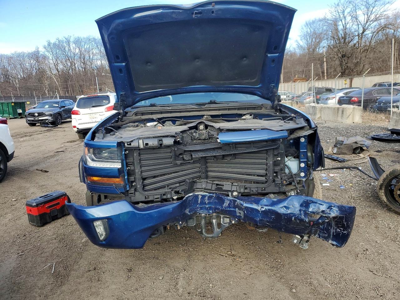 2017 CHEVROLET SILVERADO K1500 LT photo 5