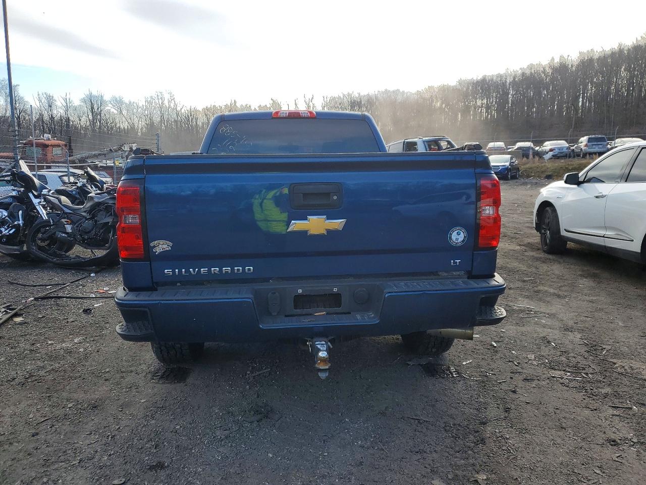 2017 CHEVROLET SILVERADO K1500 LT photo 6