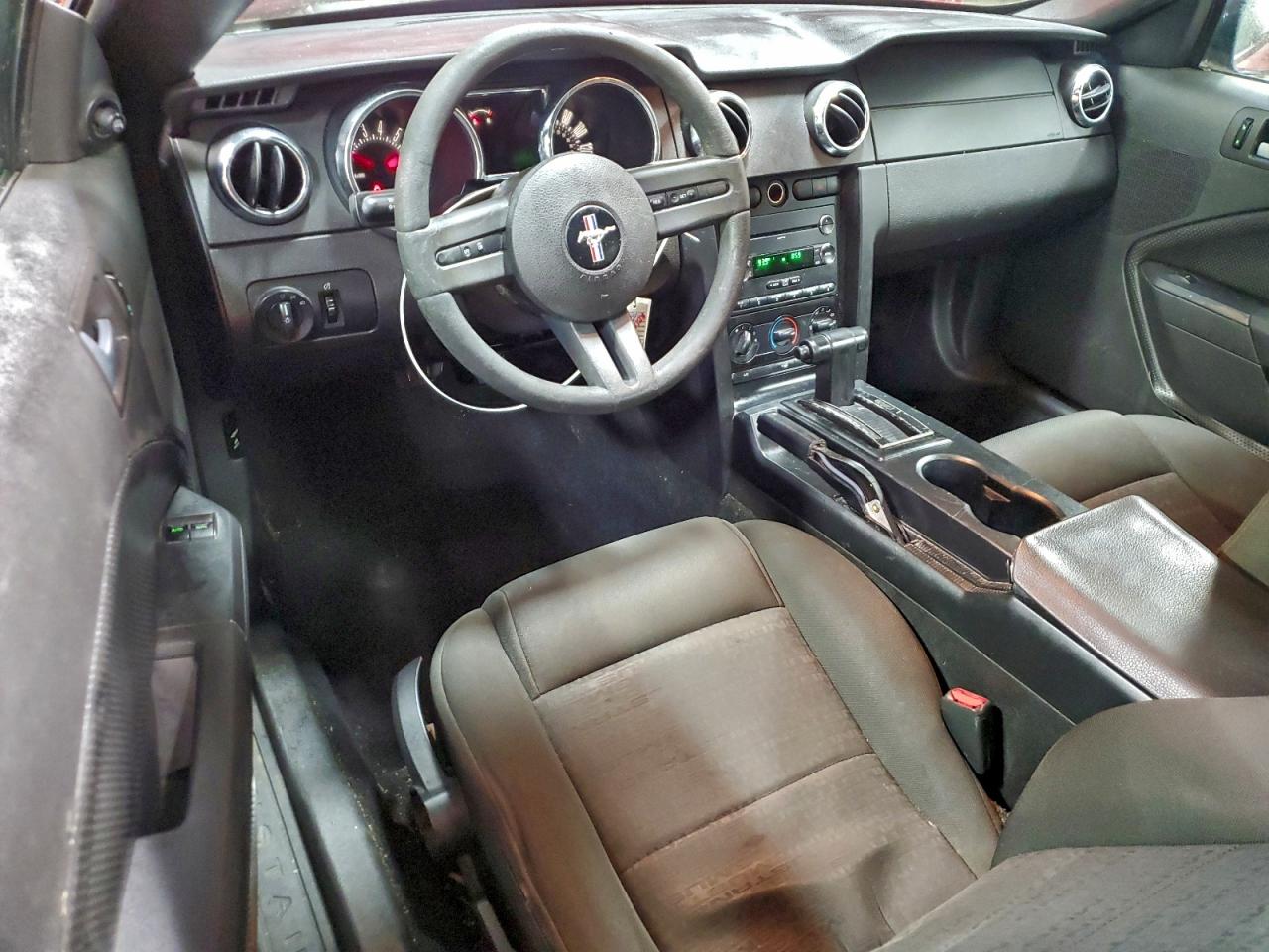2008 FORD MUSTANG photo 8