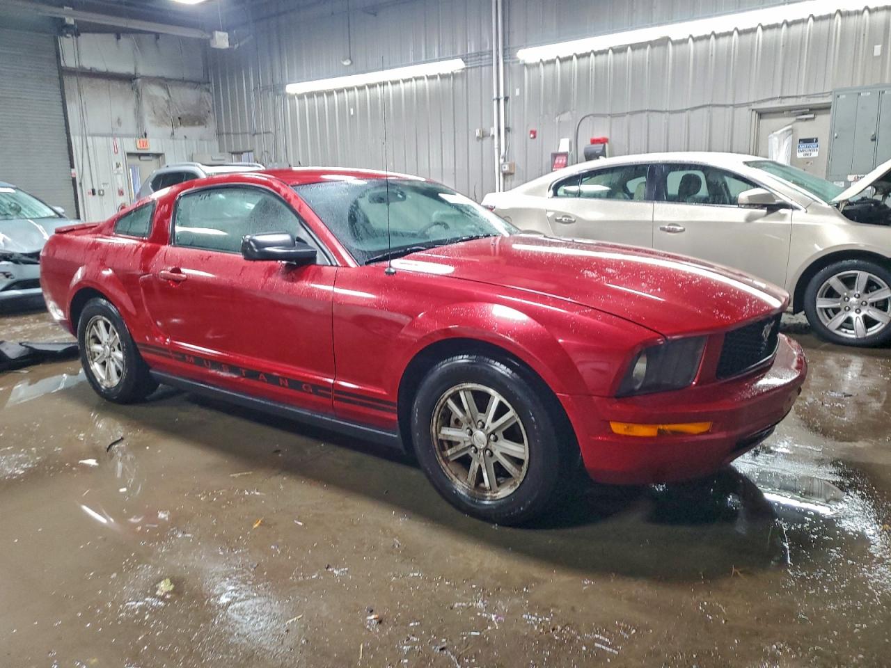 2008 FORD MUSTANG photo 4