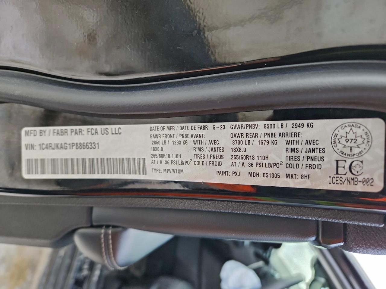 2023 JEEP GRAND CHEROKEE L LAREDO photo 13