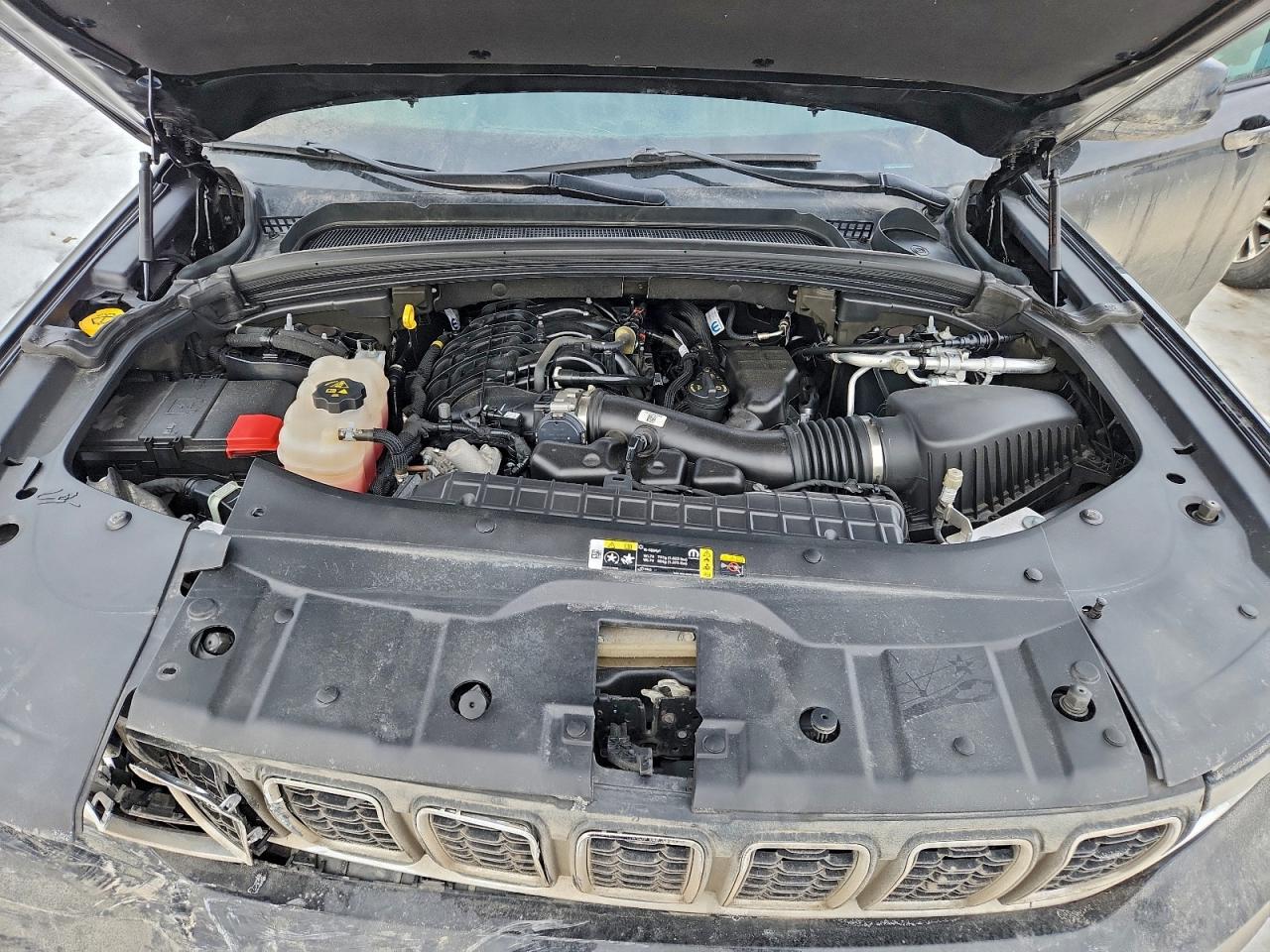 2023 JEEP GRAND CHEROKEE L LAREDO photo 12