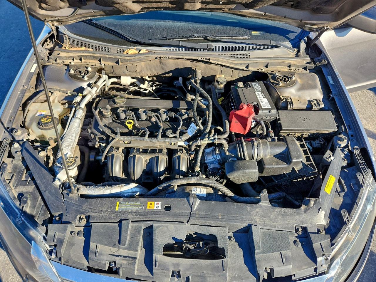 2010 FORD FUSION SE photo 11