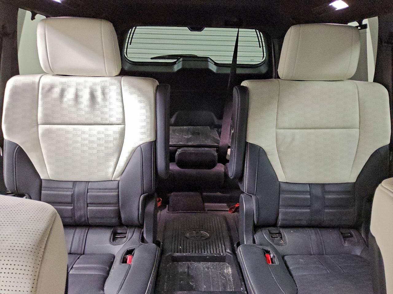 2025 TOYOTA SEQUOIA SR5 photo 10