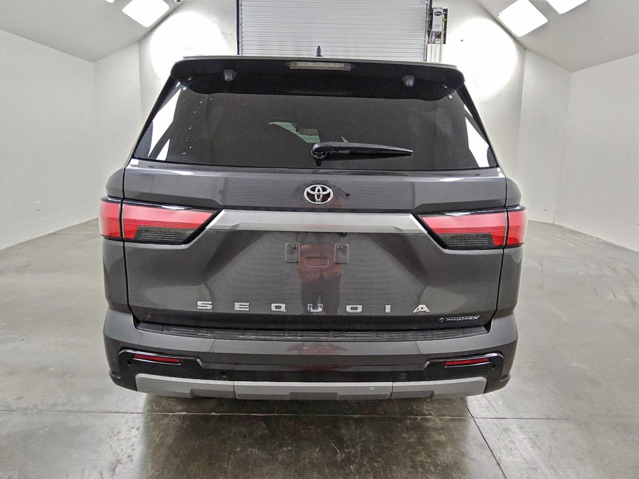 2025 TOYOTA SEQUOIA SR5 photo 6