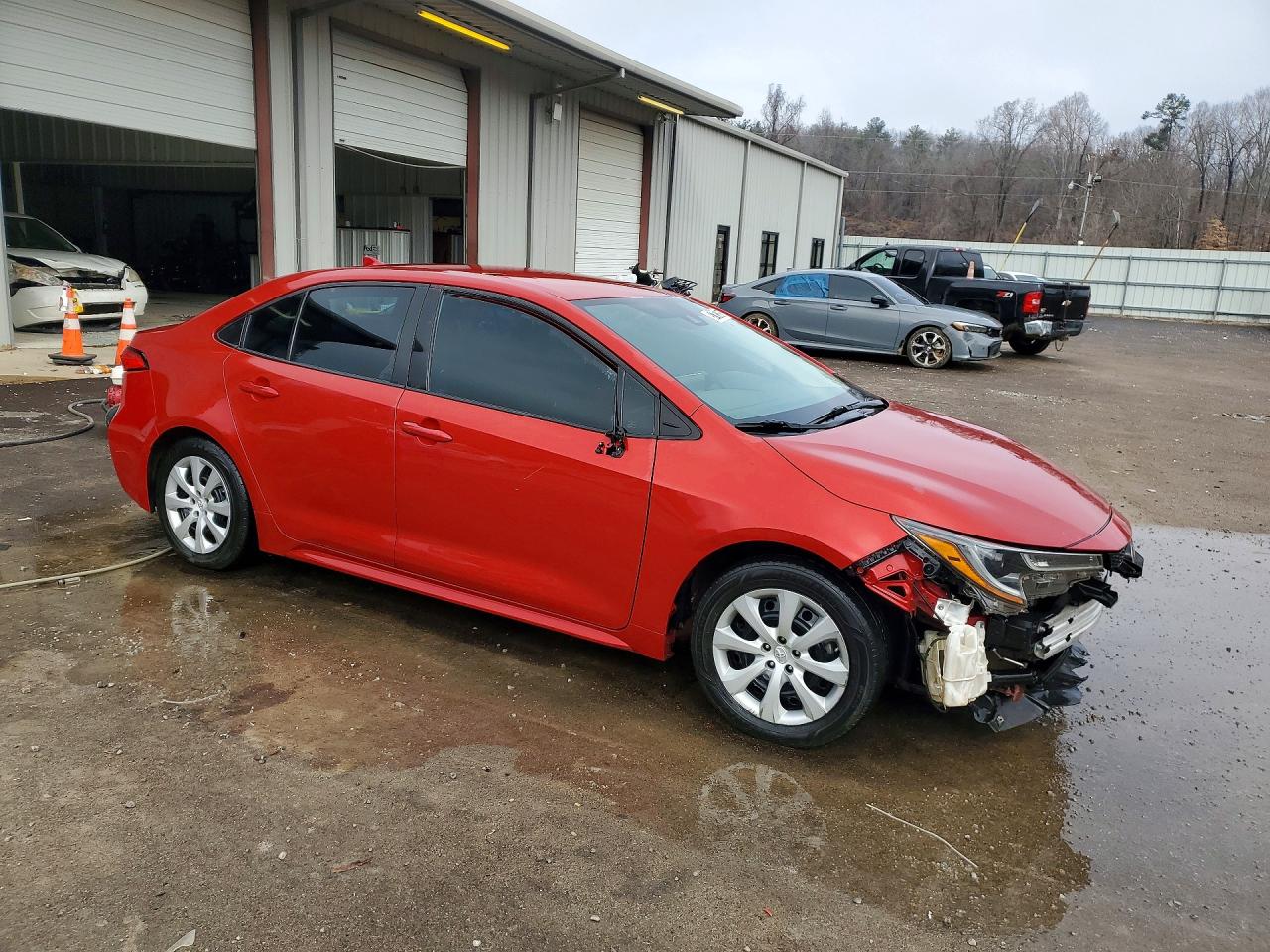 2021 TOYOTA COROLLA LE photo 4