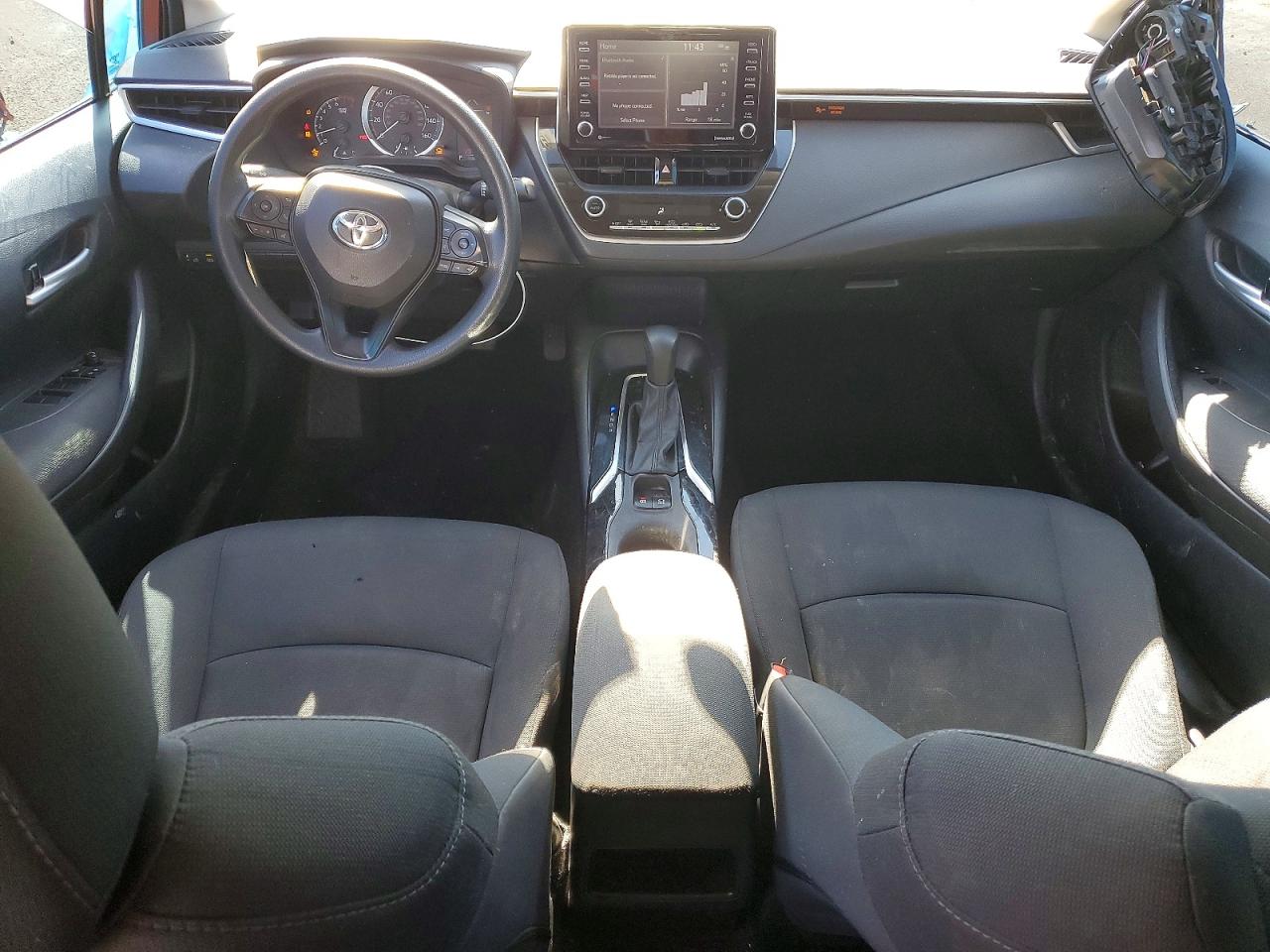 2021 TOYOTA COROLLA LE photo 8