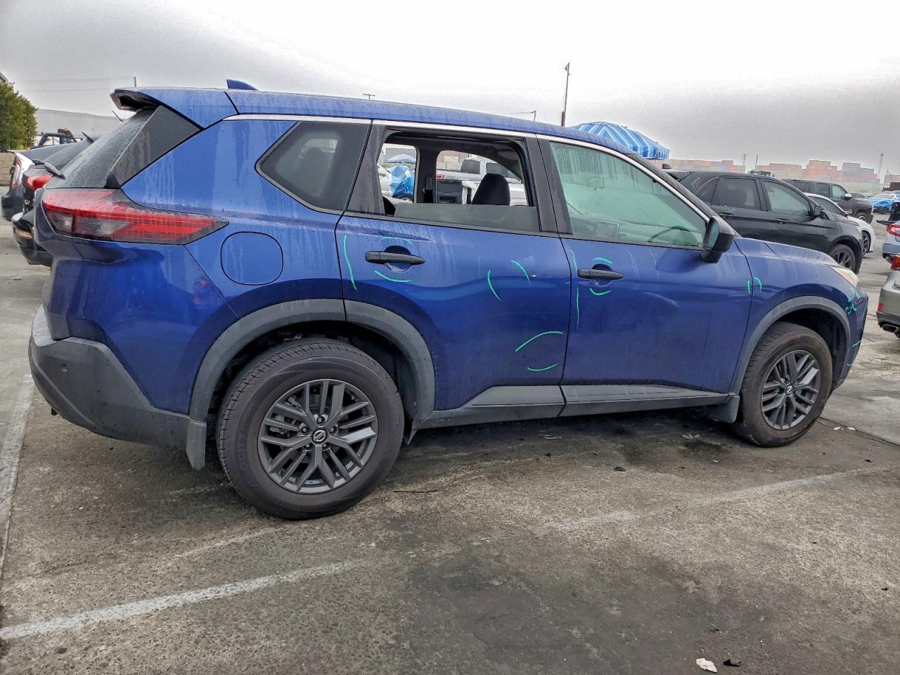 2021 NISSAN ROGUE S photo 3