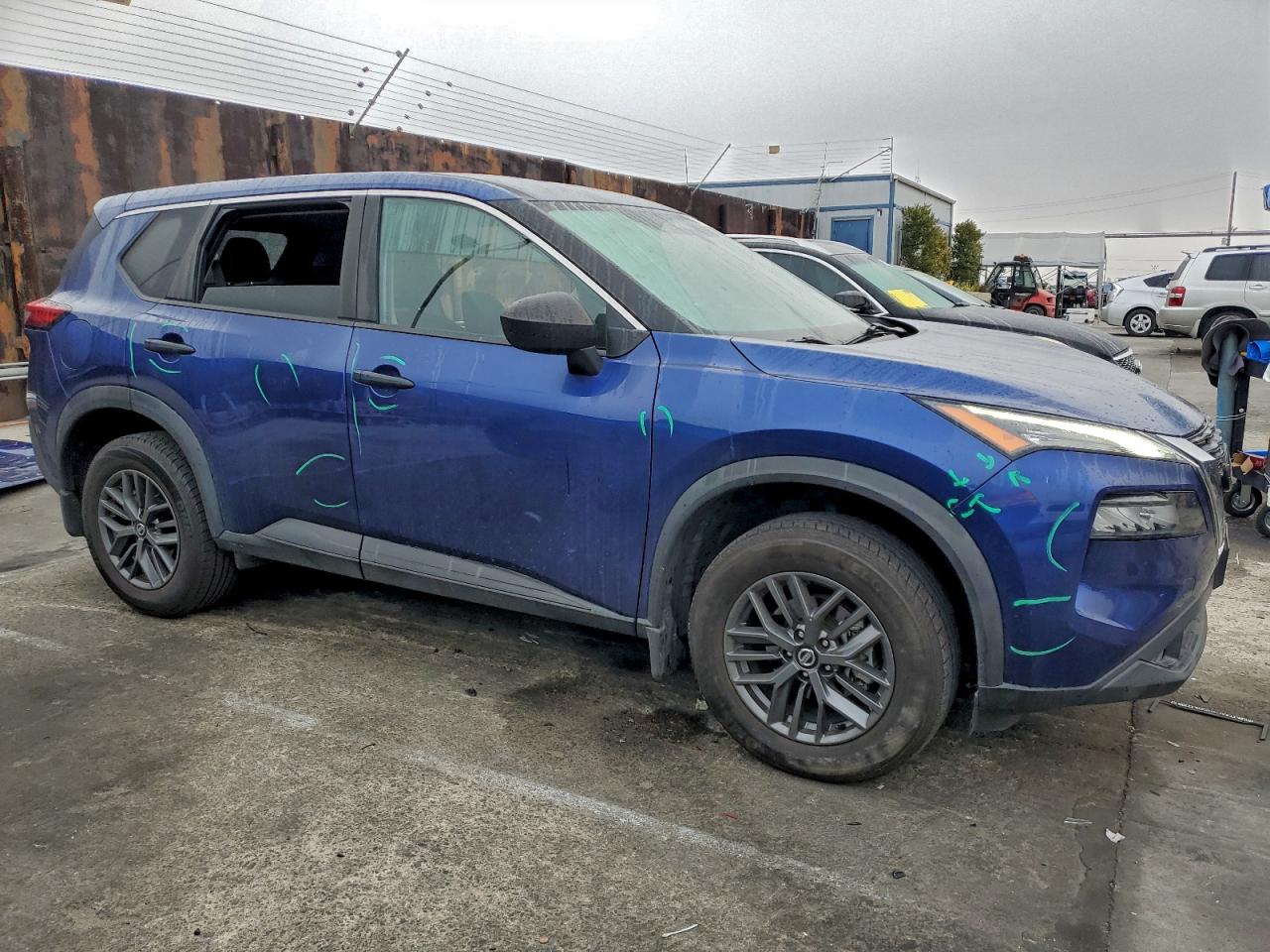 2021 NISSAN ROGUE S photo 4
