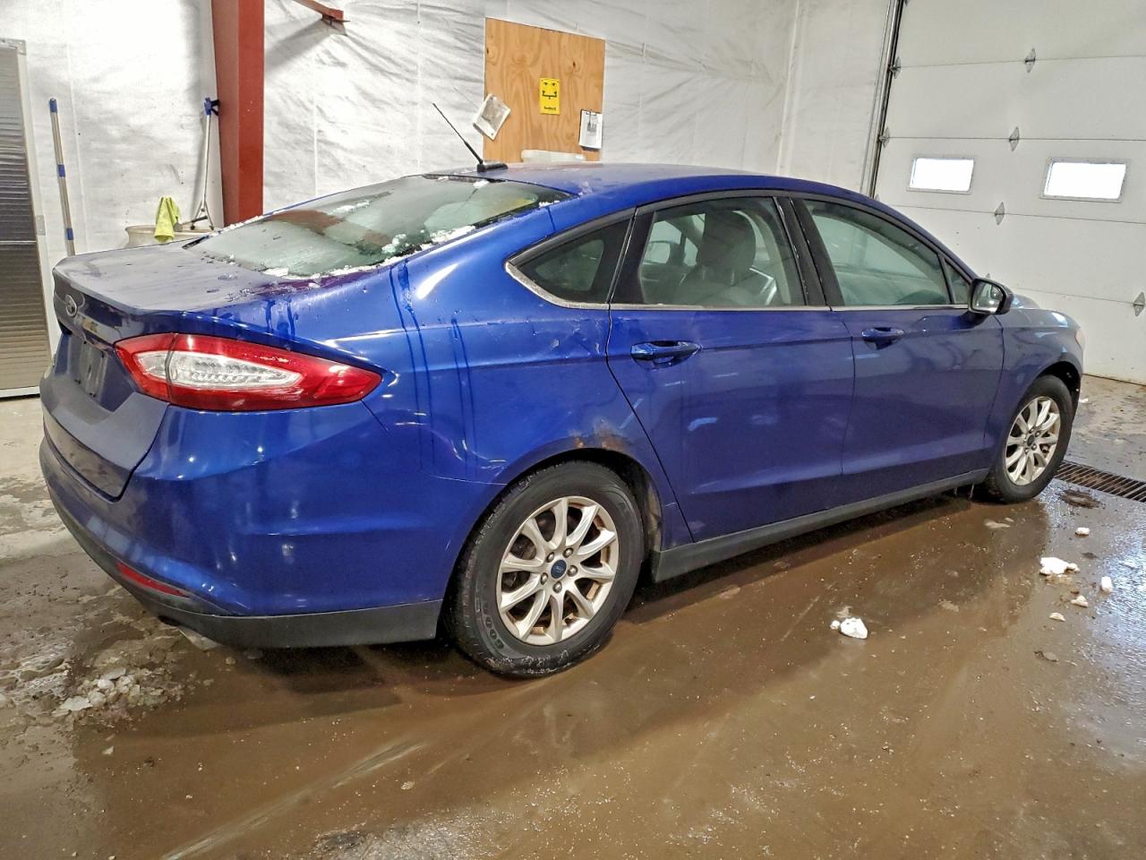 2016 FORD FUSION S photo 5