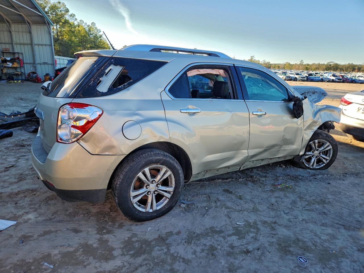 2013 CHEVROLET EQUINOX LTZ photo 3