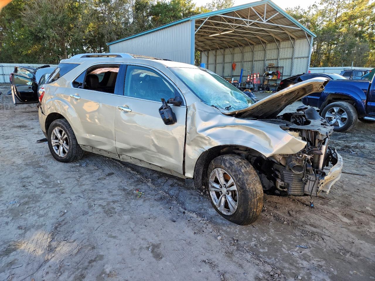2013 CHEVROLET EQUINOX LTZ photo 4