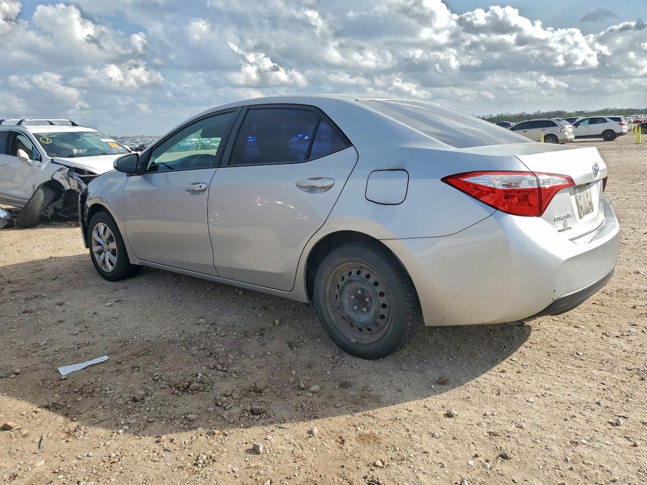 2016 TOYOTA COROLLA L photo 4