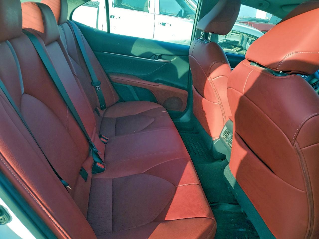 2018 TOYOTA CAMRY XSE photo 28