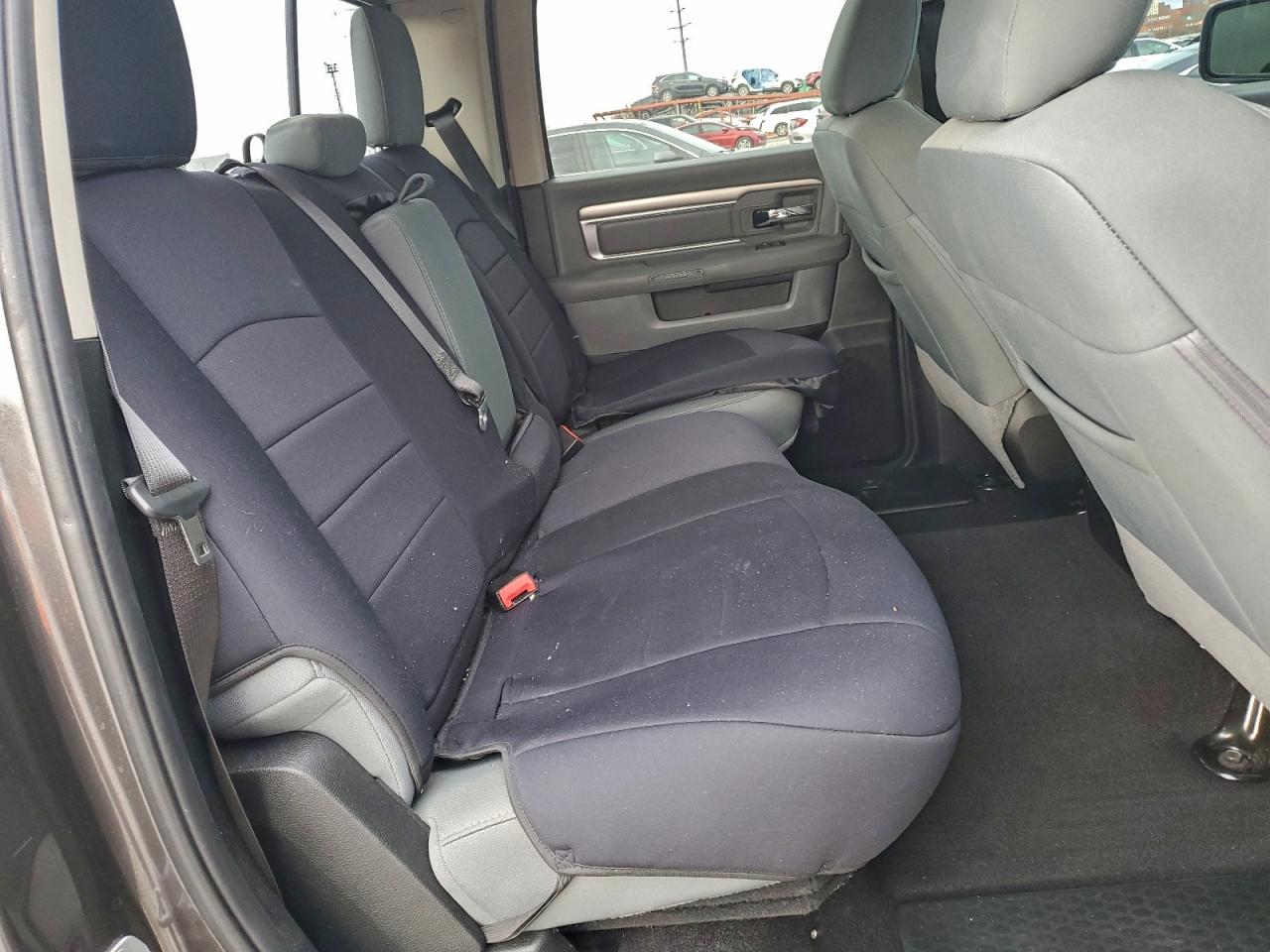 2018 RAM 1500 SLT photo 19