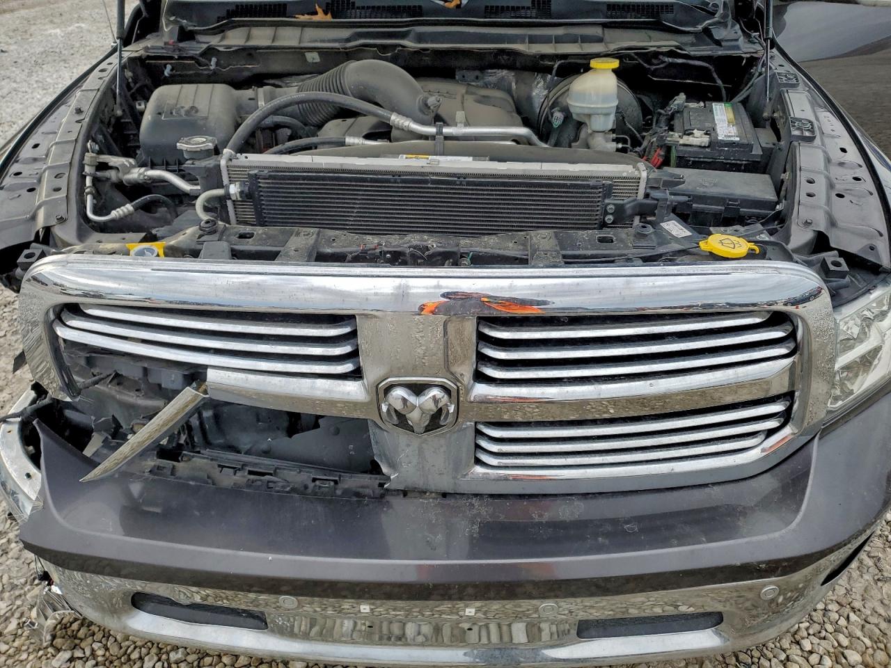 2018 RAM 1500 SLT photo 21