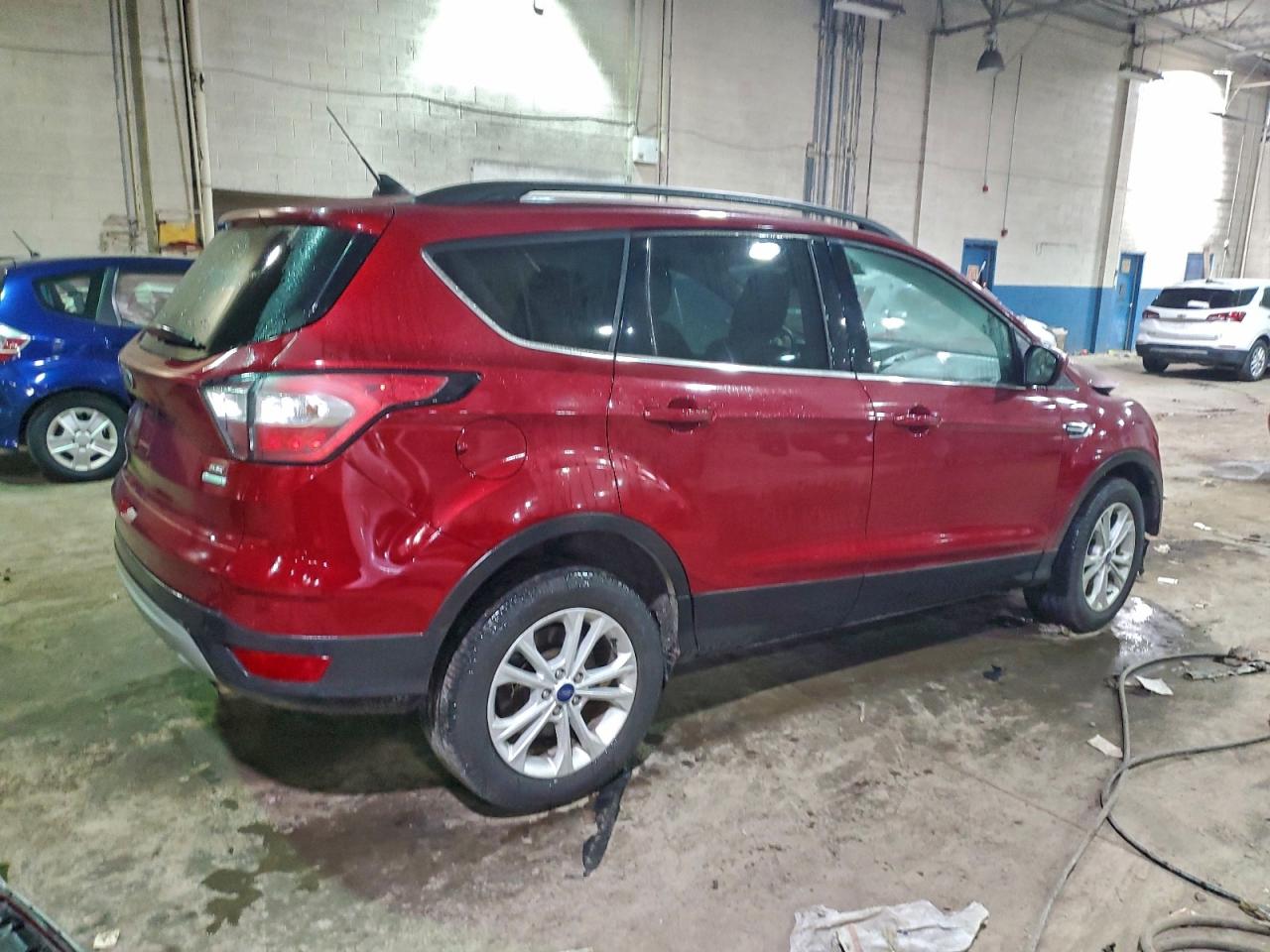 2018 FORD ESCAPE SE photo 5