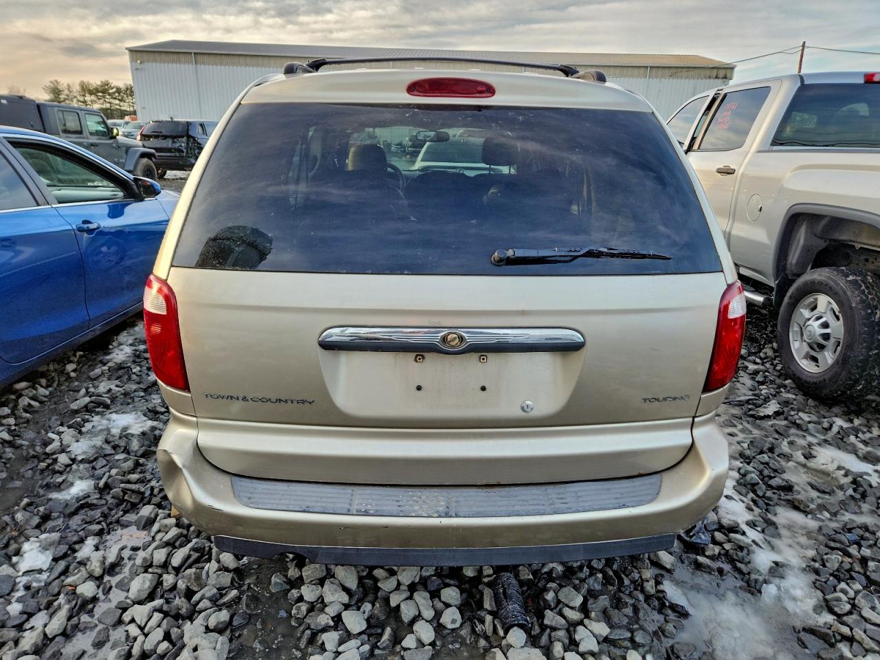 2006 CHRYSLER TOWN & COUNTRY TOURING photo 6