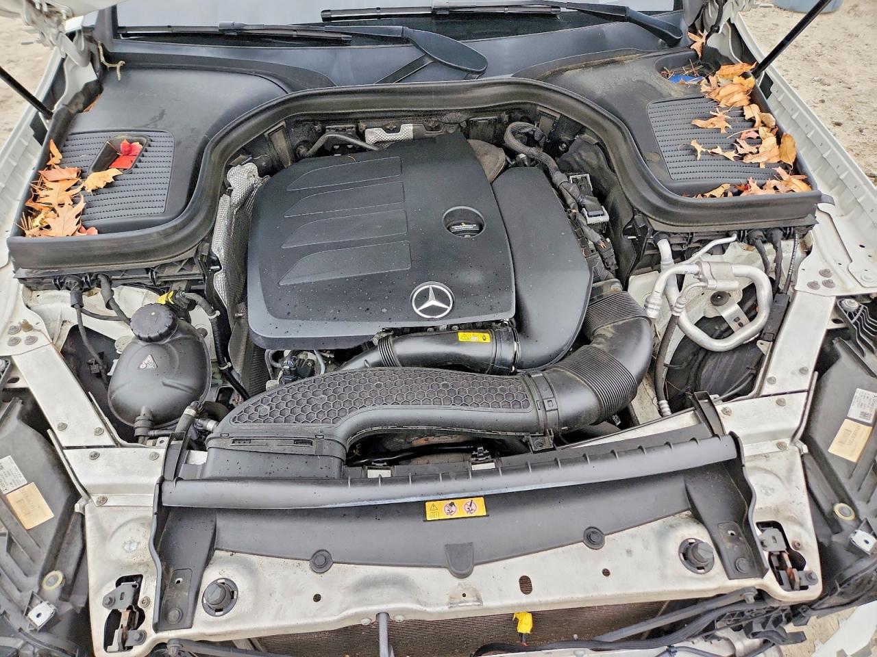 2020 MERCEDES-BENZ GLC COUPE 300 4MATIC photo 12