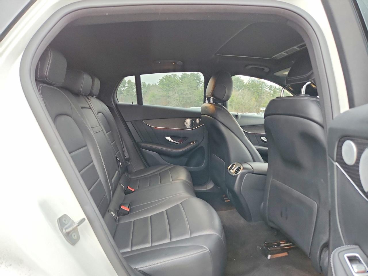 2020 MERCEDES-BENZ GLC COUPE 300 4MATIC photo 11
