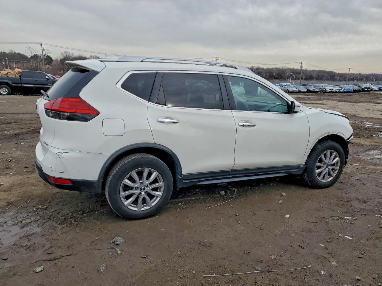 2017 NISSAN ROGUE S photo 7