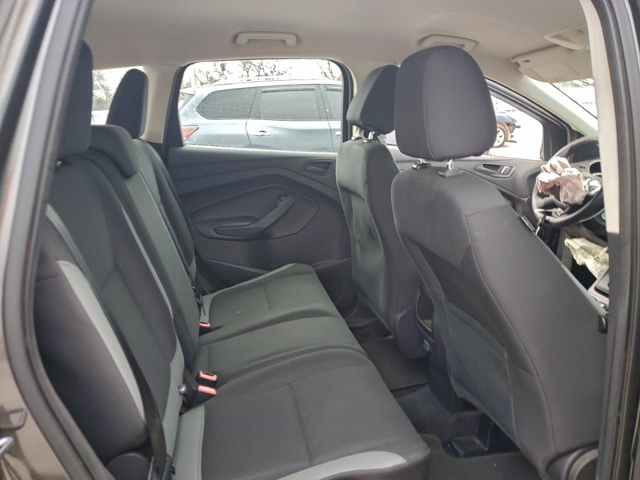 2016 FORD ESCAPE S photo 21