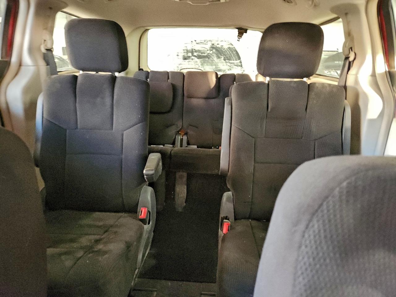 2012 CHRYSLER TOWN & COUNTRY TOURING photo 28
