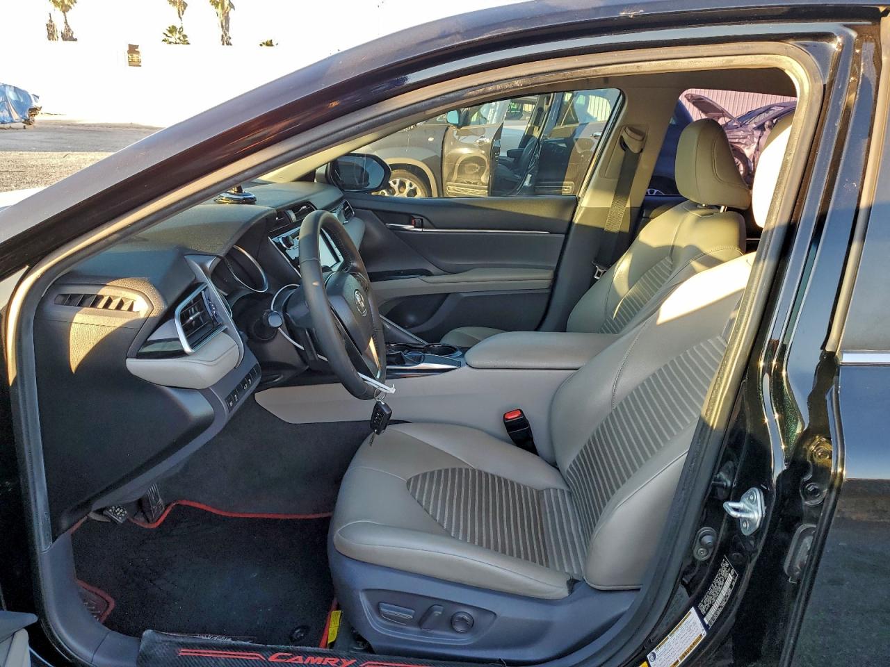2018 TOYOTA CAMRY L photo 7
