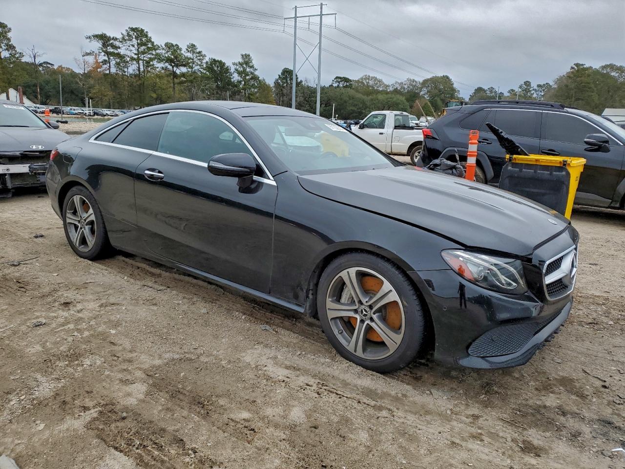 2018 MERCEDES-BENZ E 400 photo 4