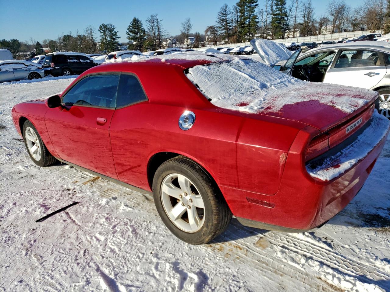 2012 DODGE CHALLENGER SXT photo 2