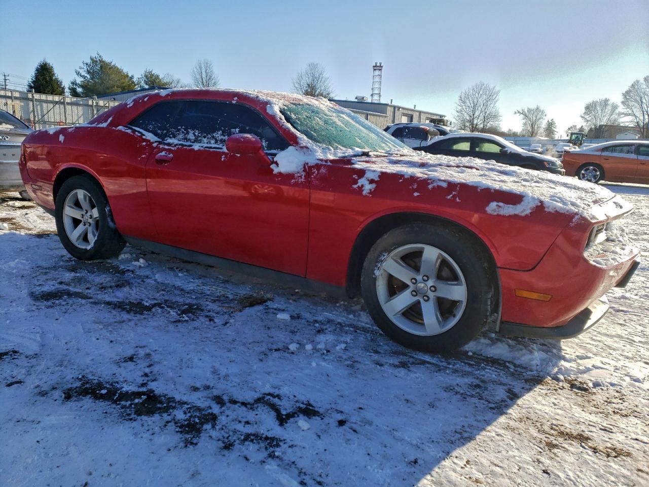 2012 DODGE CHALLENGER SXT photo 4