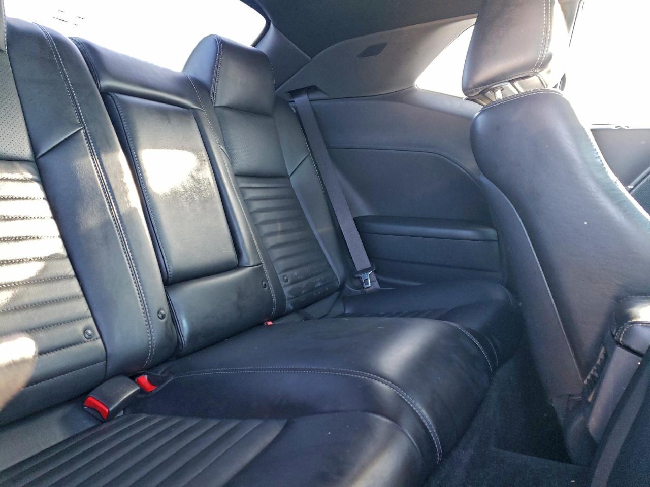 2012 DODGE CHALLENGER SXT photo 10