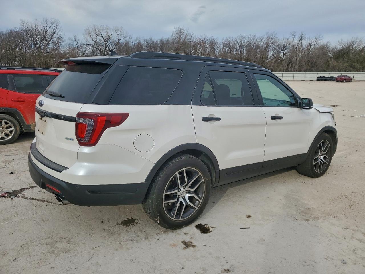 2018 FORD EXPLORER SPORT photo 3
