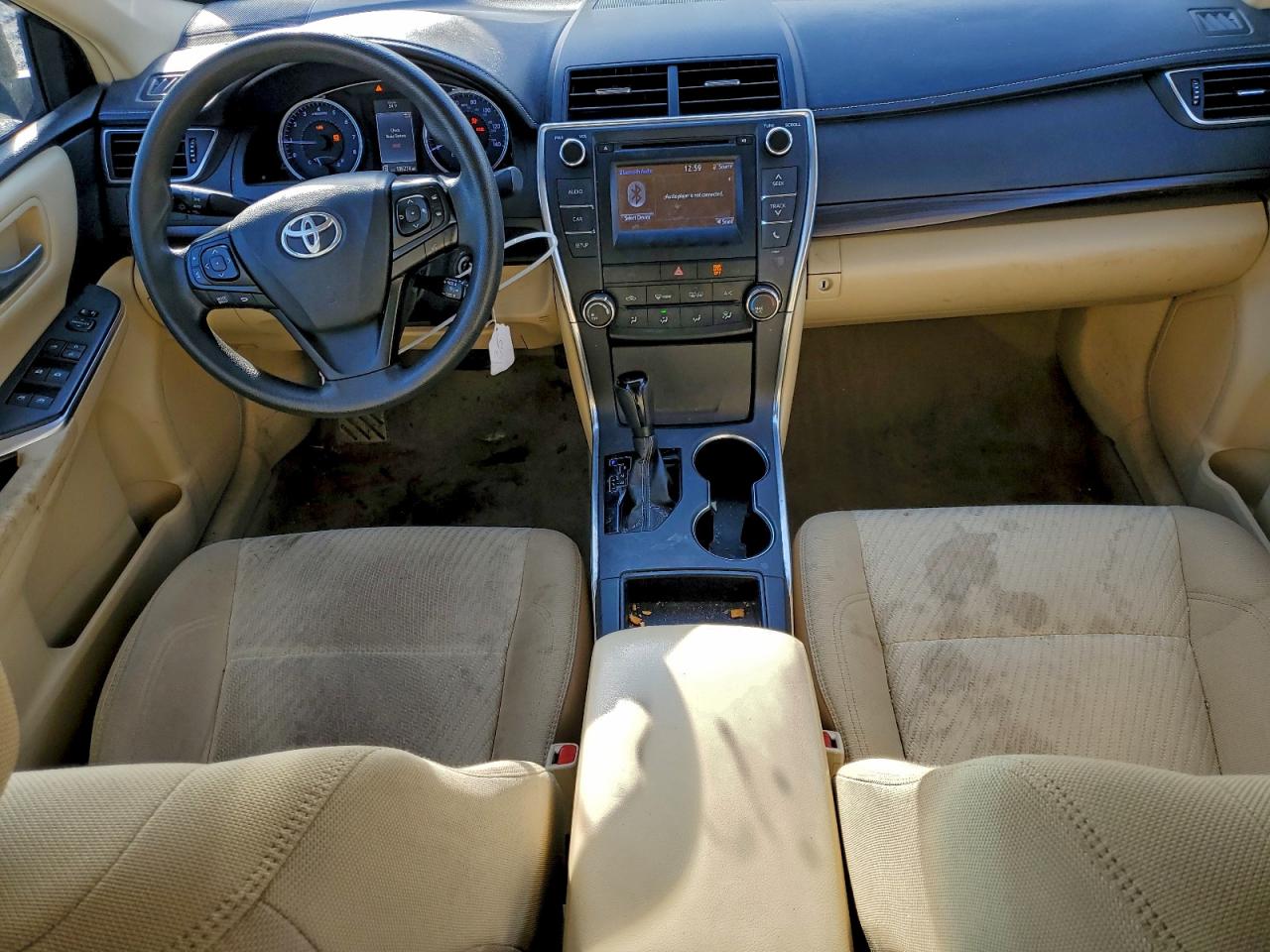 2016 TOYOTA CAMRY LE photo 15