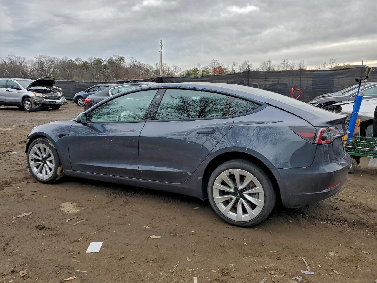 2022 TESLA MODEL 3 photo 3