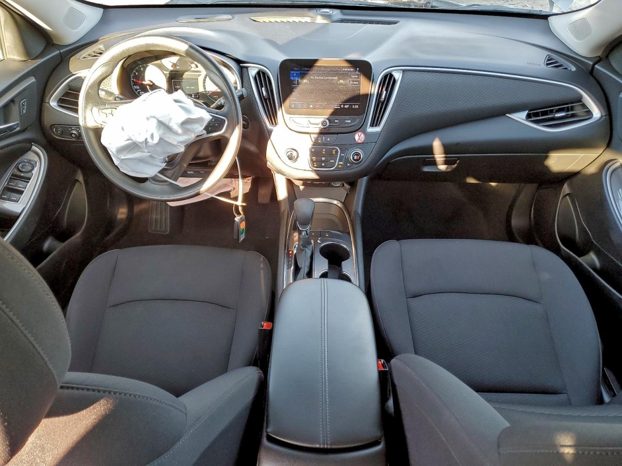 2025 CHEVROLET MALIBU LT photo 15