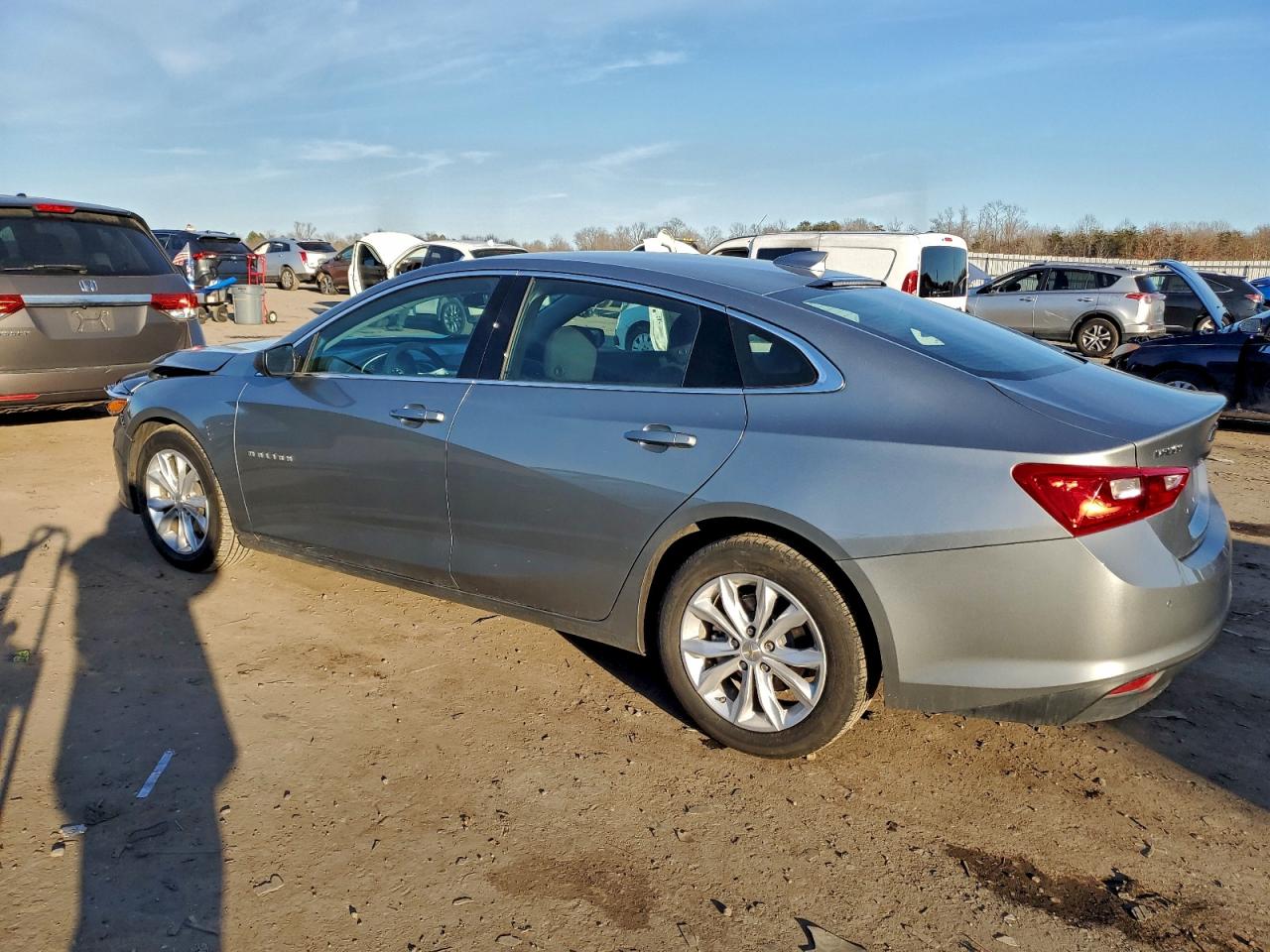 2025 CHEVROLET MALIBU LT photo 3