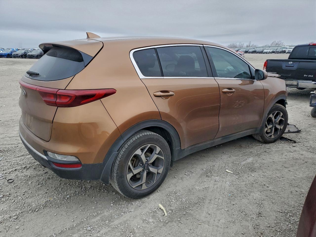 2021 KIA SPORTAGE LX photo 5