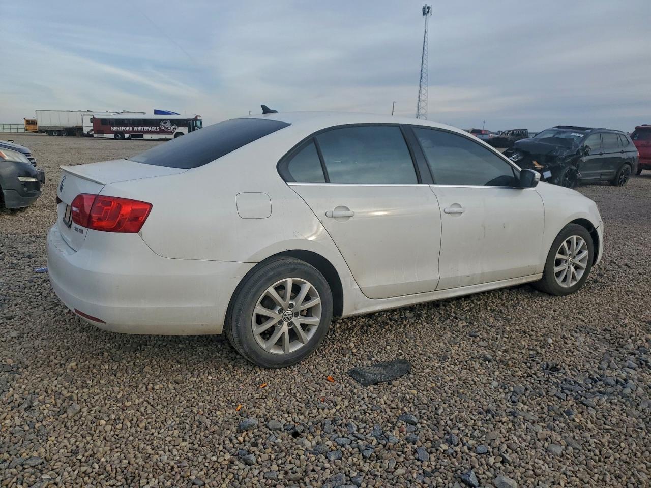 2013 VOLKSWAGEN JETTA SE photo 5